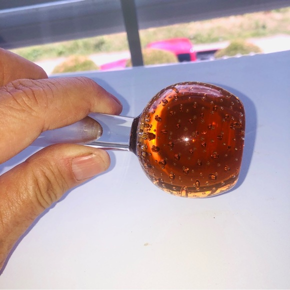 Mid Century Amber controlled bubble glass vase for that special flower - Picture 6 of 8